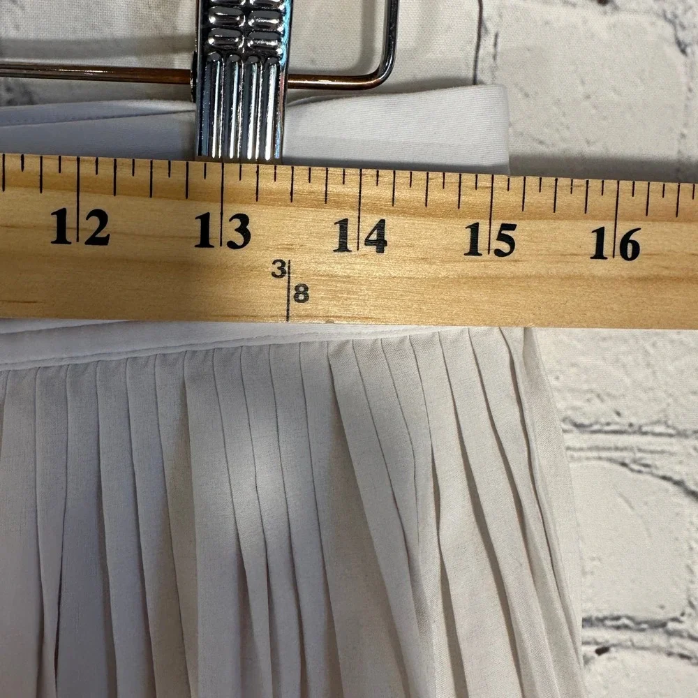 Lululemon Varsity High-Rise Pleated Tennis Skirt White LW8AKVS Size 10